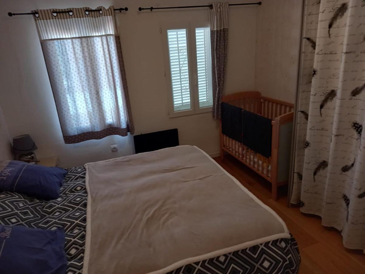 Monleon Villa A 10 Minutos De La Playa 2 Parking Gratuito Roses Exterior photo
